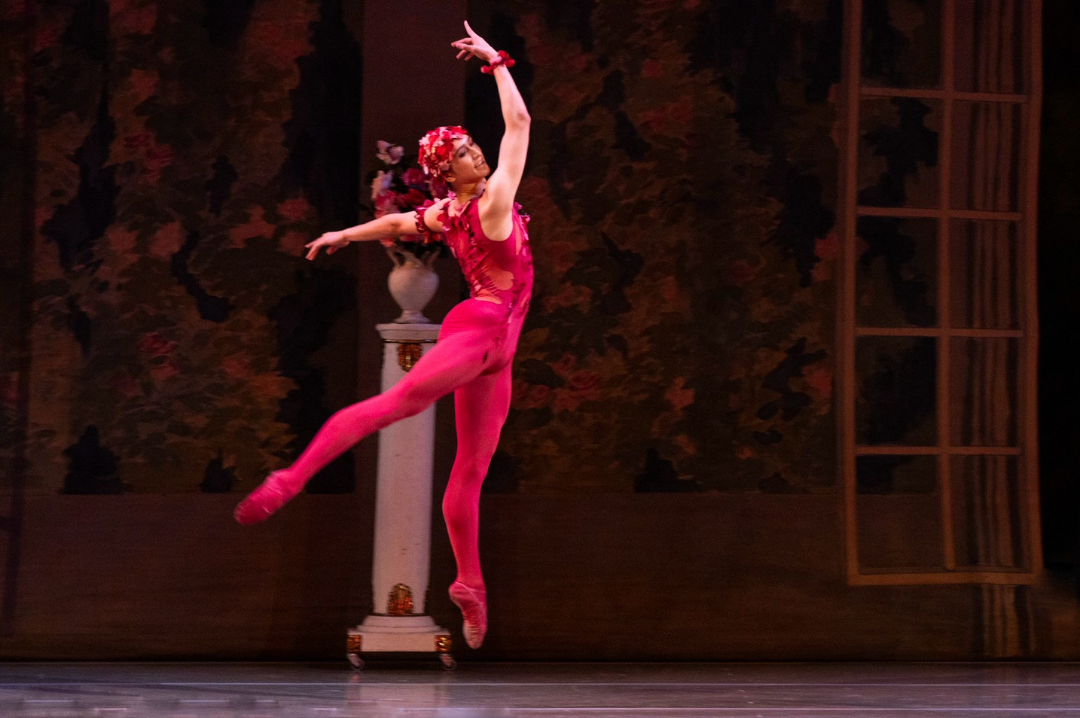 グジェレフ瞭舞