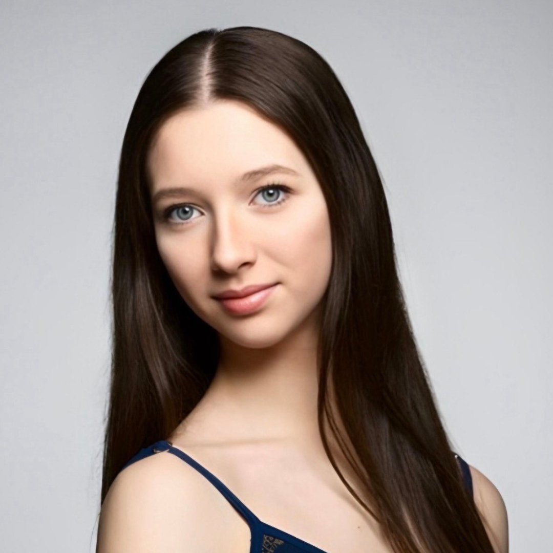 ヤーナ・パネヴァ　Yana Peneva